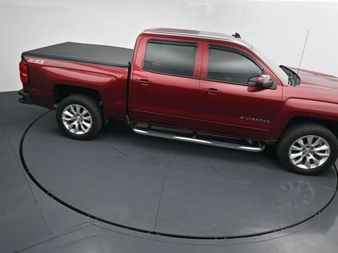 Used 2017 Chevrolet Silverado 1500 LT w/ All Star Edition AWD/4WD image 17