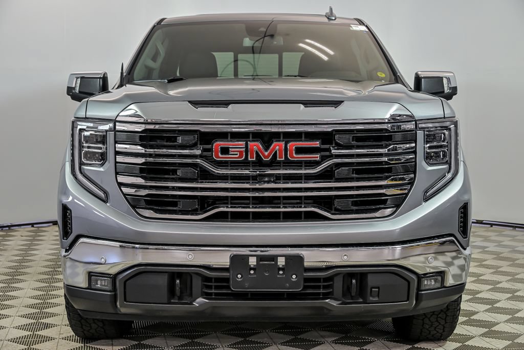 Used 2024 GMC Sierra 1500 SLT w/ SLT Premium Plus Package AWD/4WD image 4