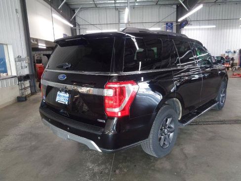 Certified 2020 Ford Expedition XLT w/ Equipment Group 202A AWD/4WD image 3