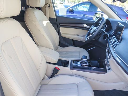 Used 2023 Audi Q5 2.0T Premium w/ Convenience Package image 24