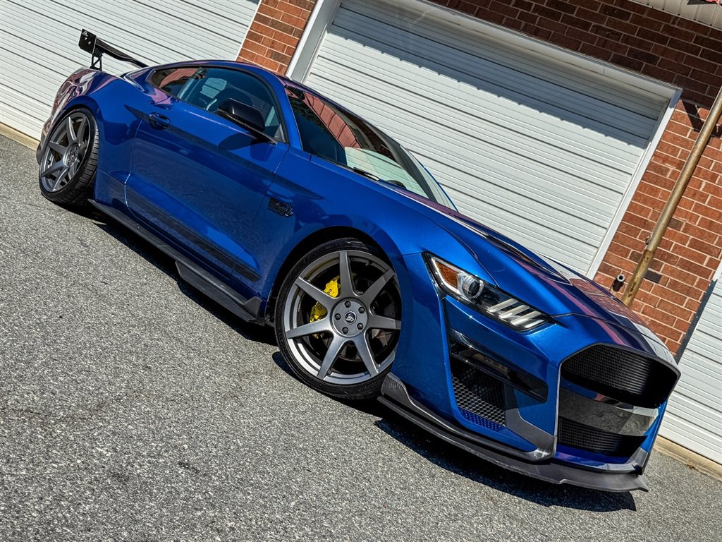 Used 2017 Ford Mustang GT Premium RWD image 28