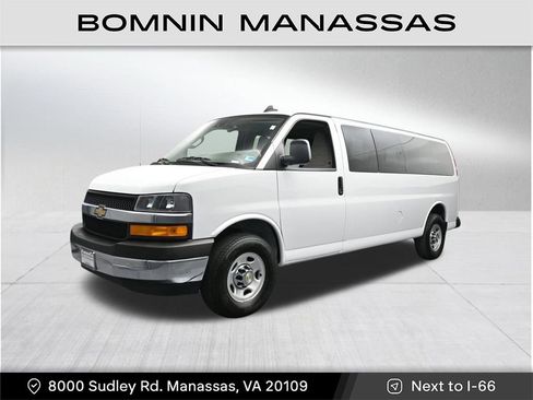 Used 2024 Chevrolet Express 3500 LT w/ LT Preferred Equipment Group RWD image 1