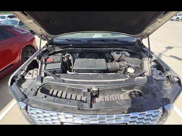 Used 2024 GMC Yukon XL Denali AWD/4WD image 12