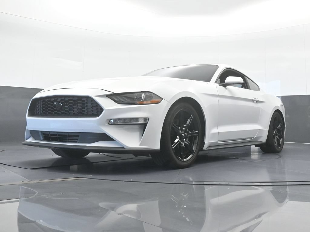 Used 2019 Ford Mustang Coupe w/ Black Accent Package RWD image 43