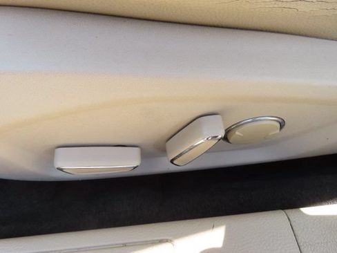 Used 2013 Ford Fusion SE FWD image 19
