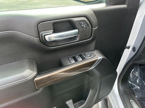 Used 2021 Chevrolet Silverado 1500 LT Trail Boss image 25