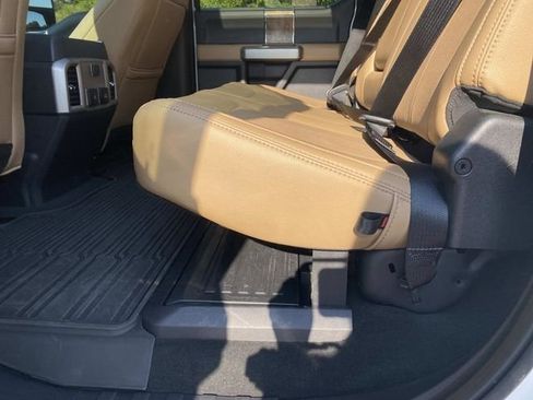 Used 2022 Ford F250 Lariat w/ Tremor Off-Road Package AWD/4WD image 15