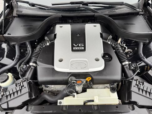 Used 2015 INFINITI Q40 w/ Navigation Package image 40