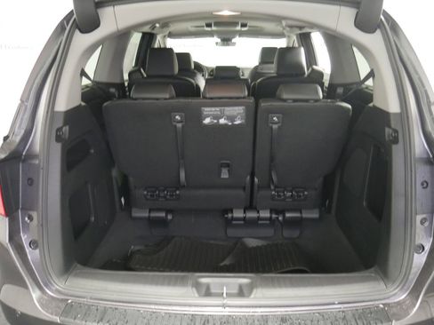 New 2026 Honda Odyssey Touring image 7