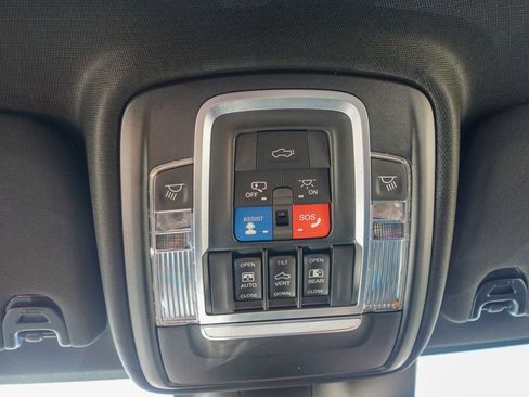 Used 2019 RAM 3500 Laramie image 30