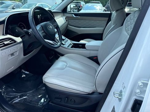 Used 2022 Hyundai Palisade Calligraphy w/ Cargo Package FWD image 3