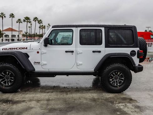 New 2026 Jeep Wrangler Unlimited Rubicon image 14