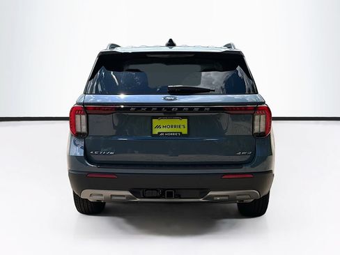 Used 2026 Ford Explorer Active w/ Active Comfort Package AWD/4WD image 6