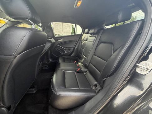 Used 2020 Mercedes-Benz GLA 250 image 14