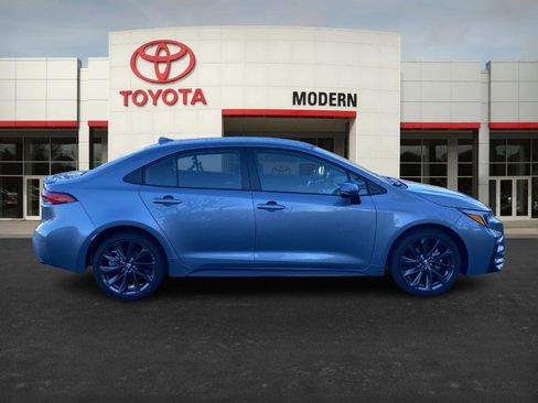 Certified 2025 Toyota Corolla SE image 4