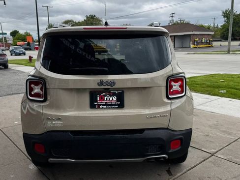 Used 2015 Jeep Renegade Limited w/ Safety & Security Group I AWD/4WD image 8