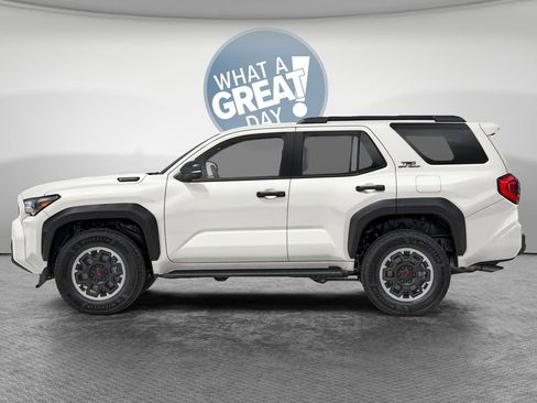 New 2026 Toyota 4Runner TRD Off-Road Premium AWD/4WD image 3