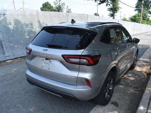Used 2024 Ford Escape ST-Line AWD/4WD image 6