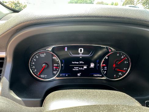 Used 2020 GMC Acadia Denali w/ Technology Package AWD/4WD image 31