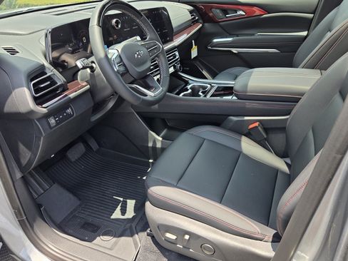 New 2026 Chevrolet Traverse Z71 w/ Enhanced Driving Package AWD/4WD image 5