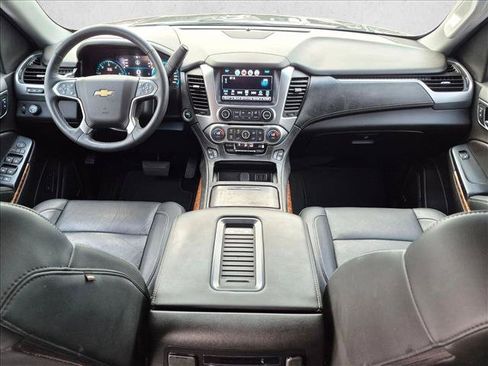 Used 2017 Chevrolet Tahoe Premier RWD image 18