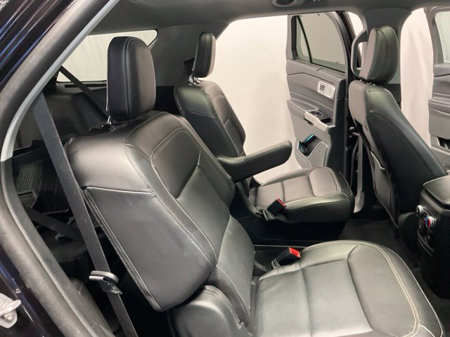 Used 2023 Ford Explorer Limited w/ Limited Technology Package AWD/4WD image 26