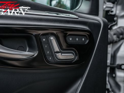 Used 2020 Mercedes-Benz Sprinter 2500 image 22