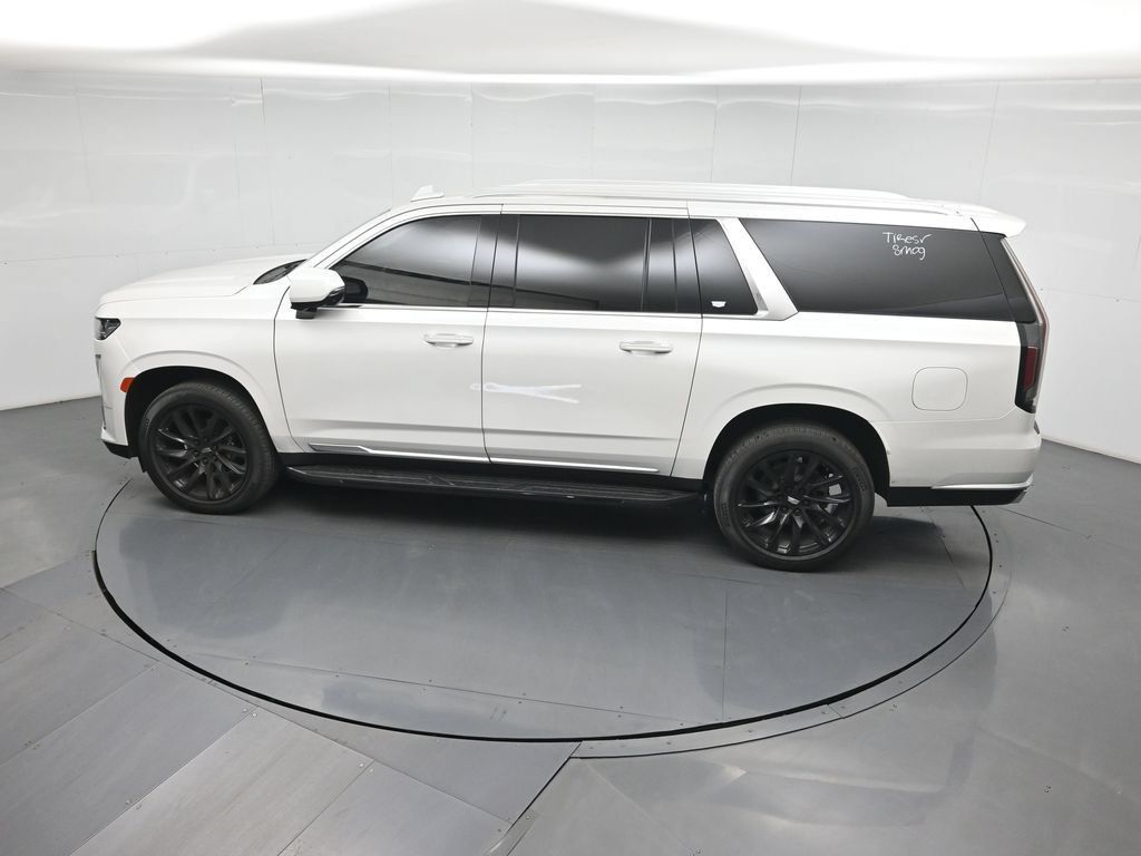 Used 2021 Cadillac Escalade ESV Luxury AWD/4WD image 29