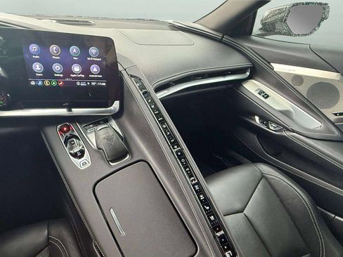 Used 2021 Chevrolet Corvette Stingray image 34