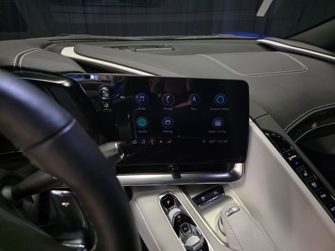Used 2020 Chevrolet Corvette Stingray Preferred Cpe w/ 2LT Preferred Equipment Group RWD image 25