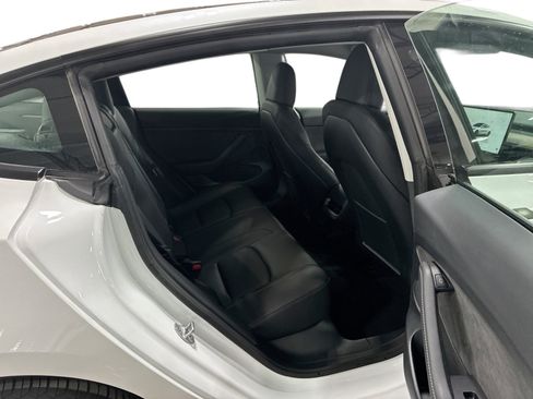 Certified 2023 Tesla Model 3 Standard Range RWD image 11