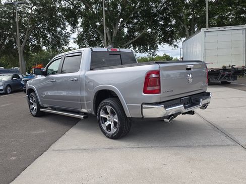 Used 2022 RAM 1500 Laramie AWD/4WD image 6