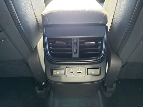 Used 2023 Subaru Outback Wilderness image 22