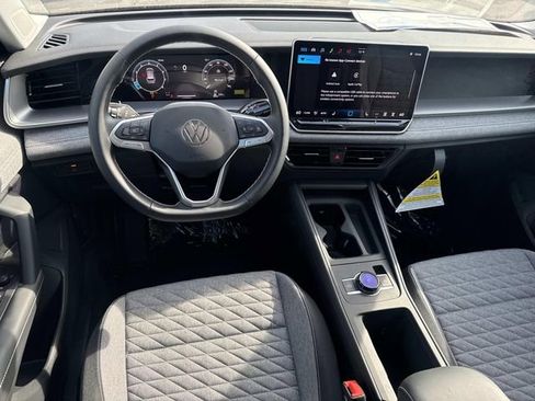 New 2026 Volkswagen Tiguan S image 7