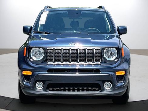 Used 2020 Jeep Renegade Latitude w/ Popular Equipment Group AWD/4WD image 3