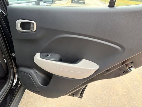 New 2026 Hyundai Venue SEL FWD image 17