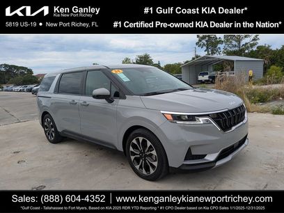 Used 2024 Kia Carnival EX