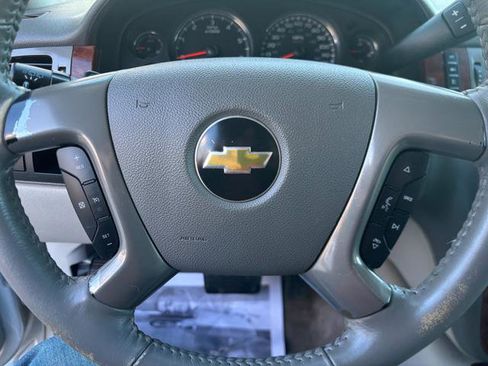 Used 2010 Chevrolet Tahoe LTZ image 21