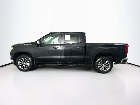 Used 2023 Chevrolet Silverado 1500 LT AWD/4WD image 4