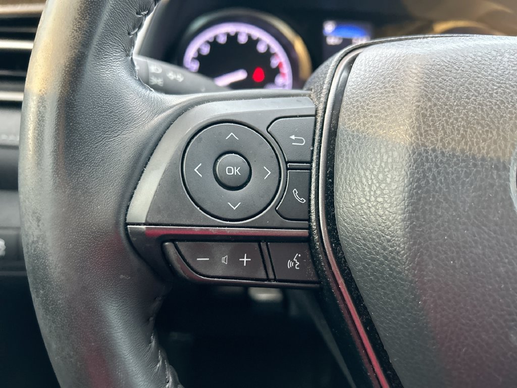 Used 2024 Toyota Camry SE FWD image 16