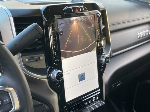 Used 2024 RAM 2500 Laramie image 17