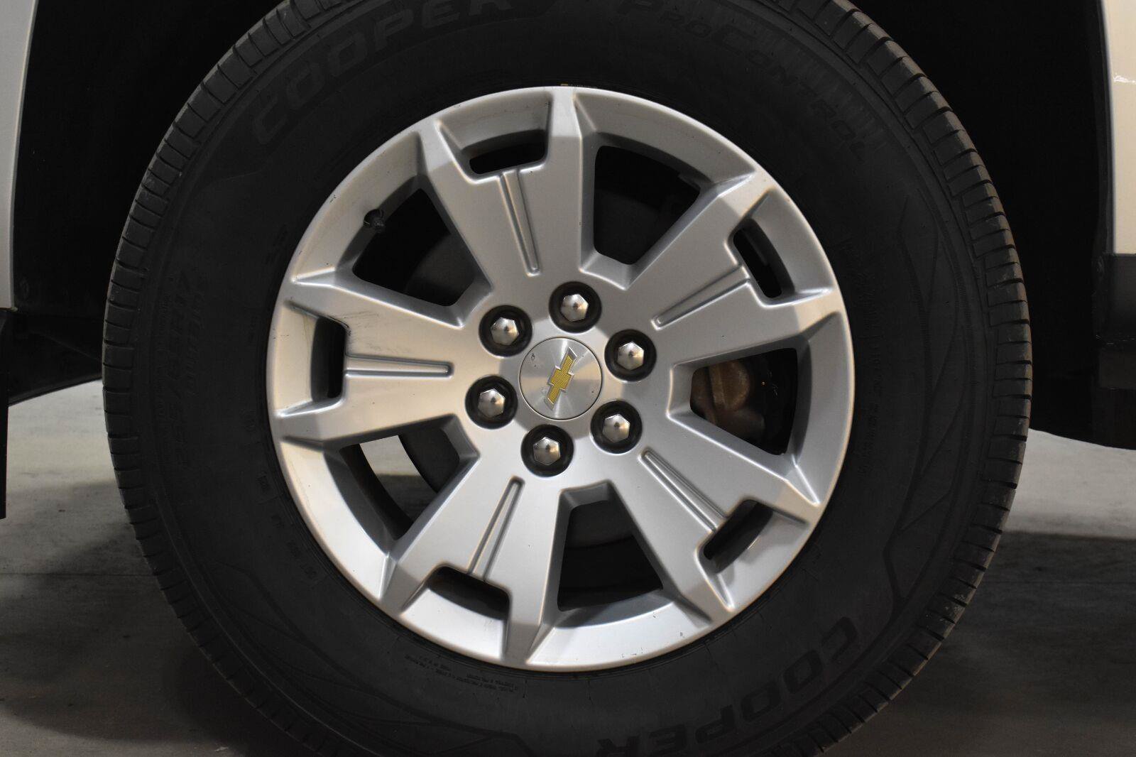 Used 2018 Chevrolet Colorado LT w/ LT Convenience Package AWD/4WD image 26