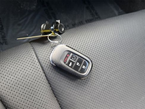 Used 2025 Honda Accord Sport image 20