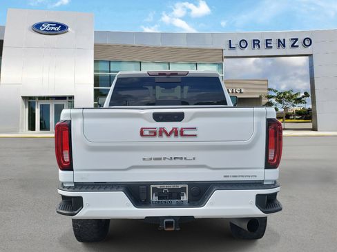 Used 2022 GMC Sierra 2500 Denali image 6