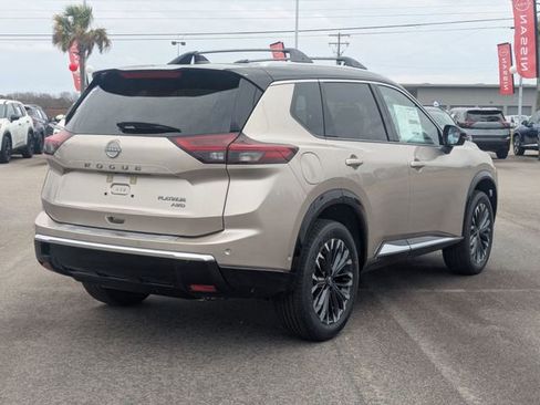 New 2026 Nissan Rogue Platinum w/ Platinum Premium Package AWD/4WD image 3