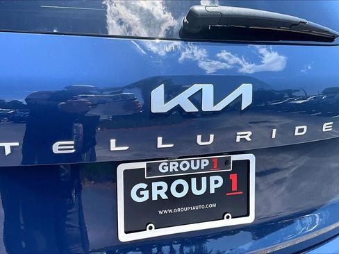 Used 2024 Kia Telluride S w/ S Sunroof Package FWD image 30