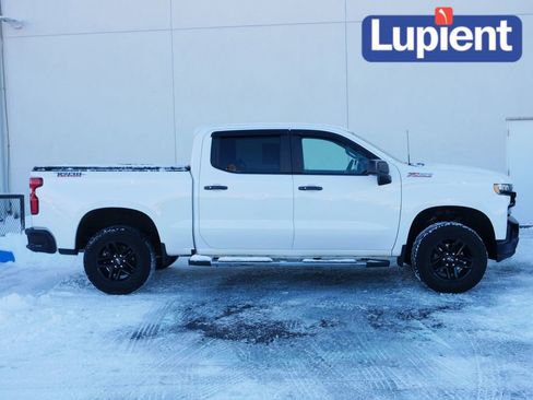 Used 2019 Chevrolet Silverado 1500 LT Trail Boss image 2