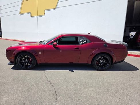 Used 2020 Dodge Challenger R/T Scat Pack image 4