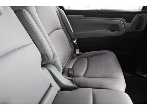 Used 2019 Honda Odyssey EX image 15