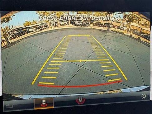 Used 2018 Mercedes-Benz GLA 250 image 14